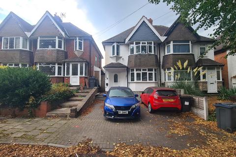 3 bedroom semi-detached house to rent, 62 Elmdon Road, Acocks Green, B27 6LH