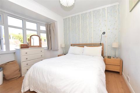 3 bedroom terraced house for sale, Lea Farm Drive, Leeds, West Yorkshire