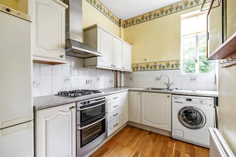 2 bedroom retirement property for sale, Rose Hill, Dorking, Surrey, RH4