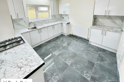 16 Almond Grove, Stoke-on-trent, ST3 2AR