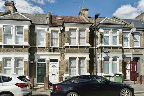 3 bedroom terraced house for sale, Chandler Avenue, London E16