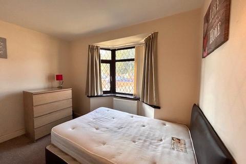 1 bedroom property to rent, Dudley Road, South Yorkshire DN2