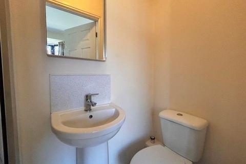 1 bedroom property to rent, Dudley Road, South Yorkshire DN2