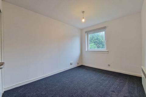 2 bedroom flat to rent, Lennox Gardens, West Lothian EH49