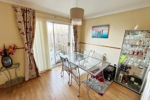 137 Ashthorpe Road, Leicester, LE3 1PN
