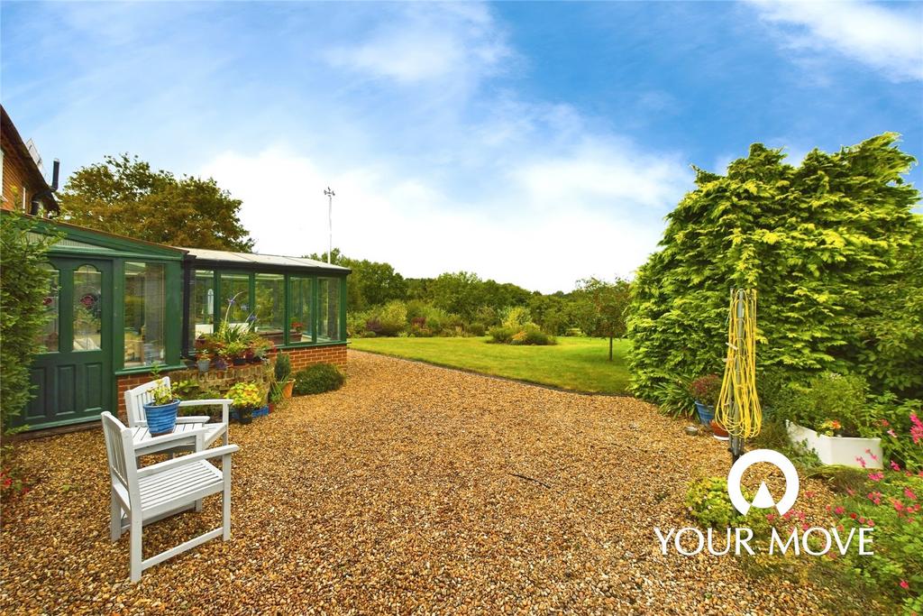 Outside & Gardens