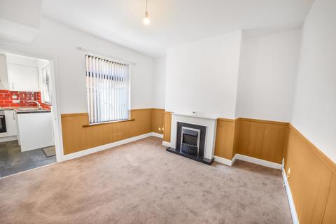 2 bedroom terraced house to rent, Hope Street, Newton-Le-Willows, Merseyside, WA12