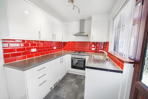 2 bedroom terraced house to rent, Hope Street, Newton-Le-Willows, Merseyside, WA12