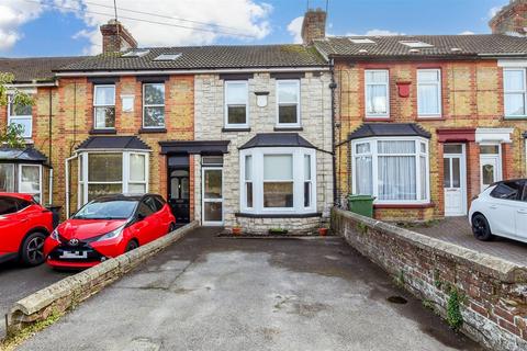 3 bedroom terraced house for sale, Tonbridge Road, Maidstone, Kent