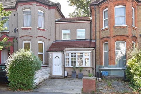 2 bedroom terraced house for sale, Mansfield Road, Ilford, Essex