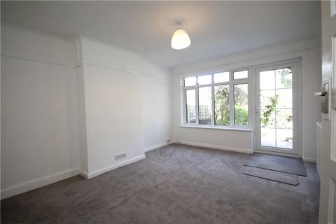 2 bedroom bungalow to rent, Eastdean Avenue, Surrey KT18