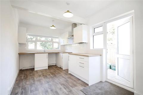 2 bedroom bungalow to rent, Eastdean Avenue, Surrey KT18