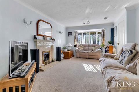 4 bedroom detached house for sale, Bell Mead, Studley