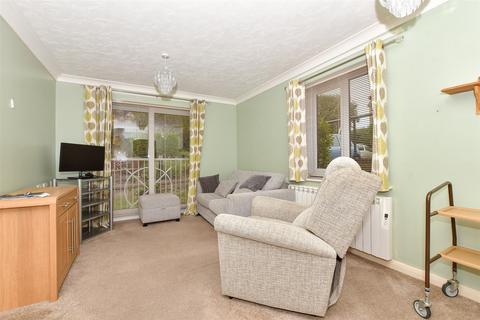 2 bedroom ground floor flat for sale, Victoria Parade, Ramsgate, Kent