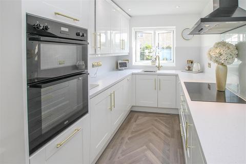 undefined, Lyndale, Kelvedon Hatch, Brentwood