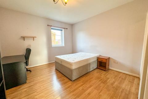 2 bedroom flat to rent, Gorgie Road, Gorgie, Edinburgh, EH11