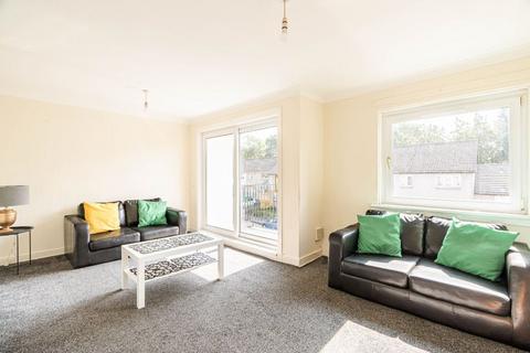 11/7 Alan Breck Gardens, Edinburgh, EH4 7JB