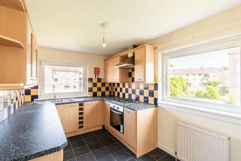 11/7 Alan Breck Gardens, Edinburgh, EH4 7JB