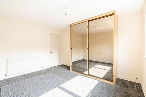 11/7 Alan Breck Gardens, Edinburgh, EH4 7JB