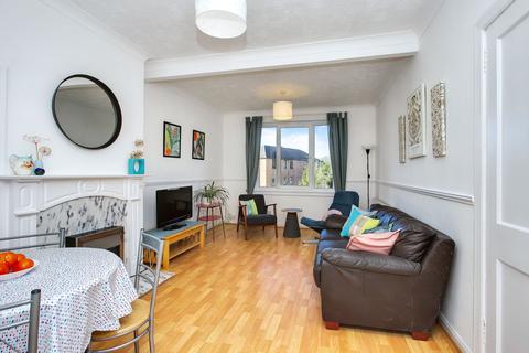 2 bedroom flat for sale, 64/2 Stenhouse Avenue, Stenhouse, EH11 3DF