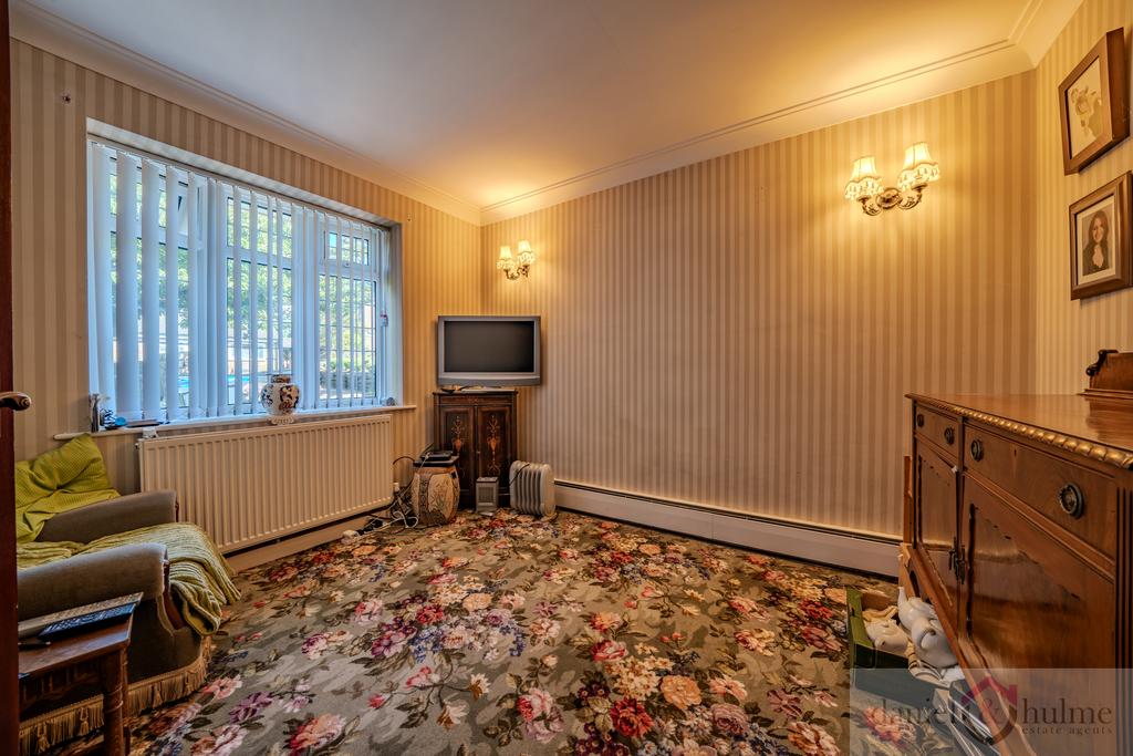 Whiston-32