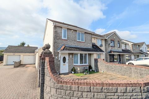 3 bedroom end of terrace house for sale, Merthyr Tydfil CF47