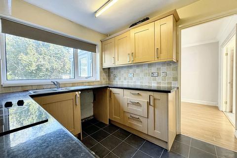 14 Elm Grove, Caerphilly, CF83 3BE