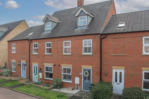 3 bedroom terraced house for sale, Raven Way, Leighton Buzzard, LU7