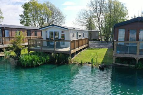 2 bedroom lodge for sale, Malton YO17