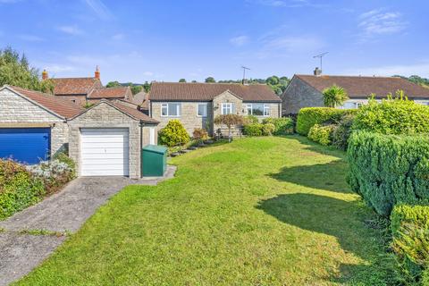 3 bedroom bungalow to rent, Reeves Close , Draycott, Cheddar BS27