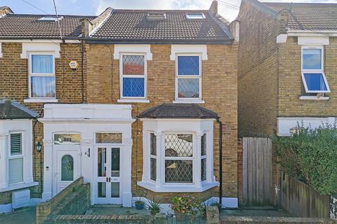 291 Murchison Road, London, E10 6LT