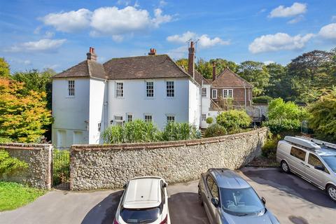 2 bedroom ground floor flat for sale, Otterpool Lane, Lympne, Hythe, Kent