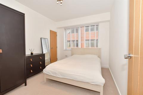 1 bedroom apartment for sale, Brighton Road, Redhill, Surrey