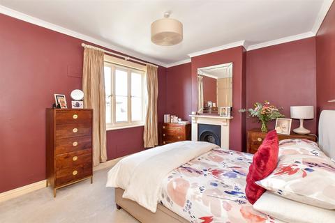 4 Church Path, Emsworth, PO10 7DP