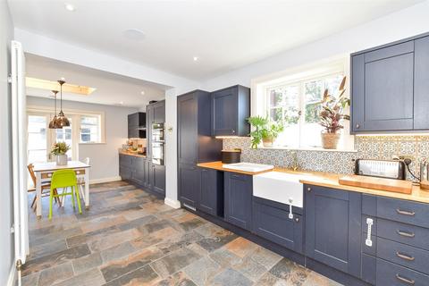 2 bedroom end of terrace house for sale, Church Path, Emsworth, Hampshire