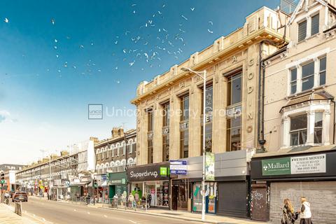 Studio to rent, Ilford IG1