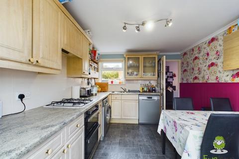 3 bedroom terraced house for sale, WILLOUGHBY WAY, BASINGSTOKE, HAMPSHIRE, RG23