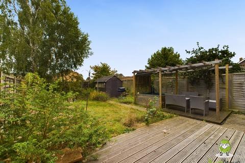 33 Willoughby Way, Basingstoke, RG23 8AX
