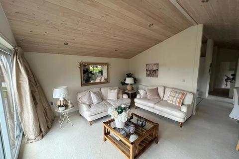 2 bedroom lodge for sale, York YO32