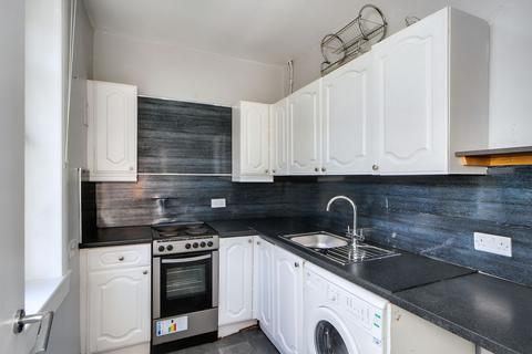 2 bedroom flat for sale, 24 Carrick Knowe Gardens, Carrick Knowe, EH12 7ET