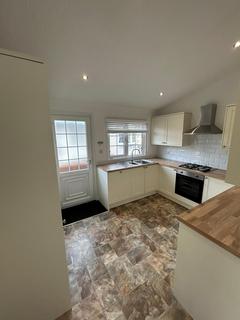 2 bedroom lodge for sale, York YO32