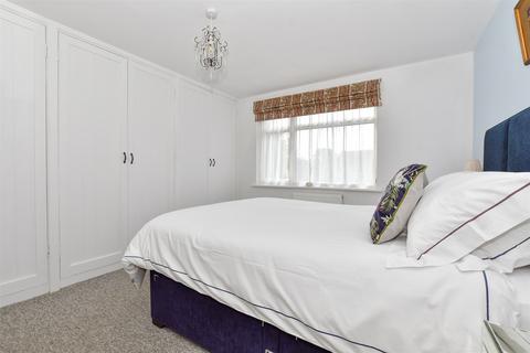 15 Bartholomew Lane, Hythe, CT21 4BX