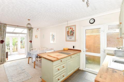 5 bedroom semi-detached house for sale, Tonbridge Road, Maidstone, Kent