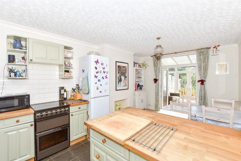 5 bedroom semi-detached house for sale, Tonbridge Road, Maidstone, Kent