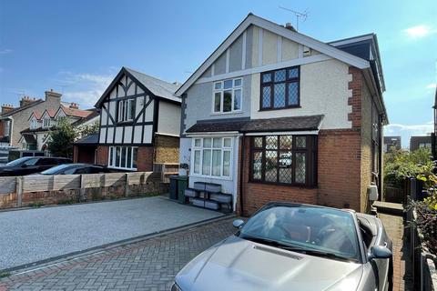 5 bedroom semi-detached house for sale, Tonbridge Road, Maidstone, Kent