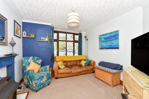 5 bedroom semi-detached house for sale, Tonbridge Road, Maidstone, Kent