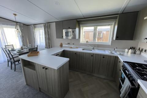 3 bedroom lodge for sale, Malton YO17