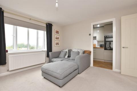 1 bedroom apartment for sale, St. Anne's Mount, Redhill, Surrey