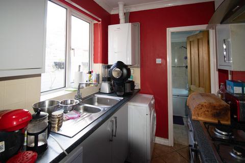 2 bedroom terraced house for sale, Linton Street, York YO26