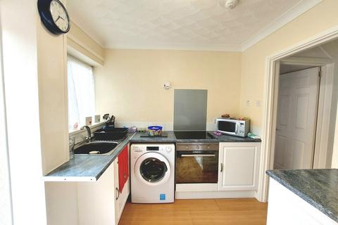 3 bedroom end of terrace house to rent, Beech Road, Cardiff, CF5